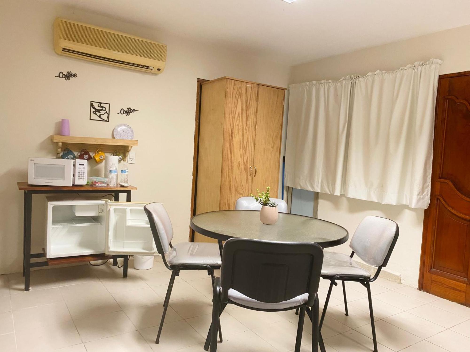 Tuxpan  Hospedaje Aldana - Habitacion L E R D O En Zona Centro מראה חיצוני תמונה